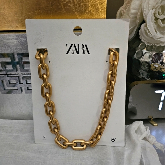 ZARA GOLD JEWELRY SET - Picture 3 of 3